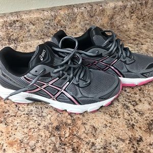 ASICS Gel Vanisher athletic shoes